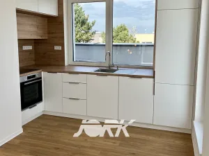 Pronájem bytu 2+kk, Pardubice, Kyjevská, 50 m2