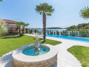 Prodej vily, Pula, Chorvatsko, 550 m2