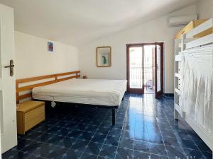 Prodej bytu 2+1, Scalea, Kalábrie, Itálie, 85 m2