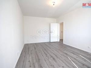 Pronájem bytu 1+1, Neratovice, Dr. E. Beneše, 37 m2