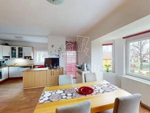 Prodej rodinného domu, Brandýs nad Labem-Stará Boleslav, Vestecká, 400 m2