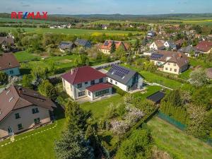 Prodej rodinného domu, Svárov, Ptická, 271 m2