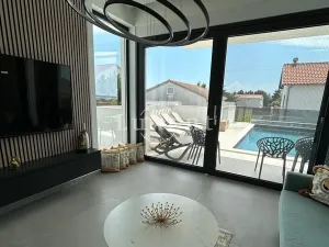 Prodej vily, Zadar, Chorvatsko, 219 m2
