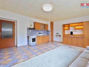 Prodej bytu 2+1, Hronov, Husova, 58 m2