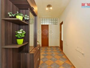 Prodej bytu 2+1, Hronov, Husova, 58 m2