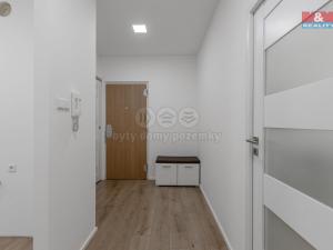 Prodej bytu 3+1, Klatovy - Klatovy III, Pod Hůrkou, 66 m2