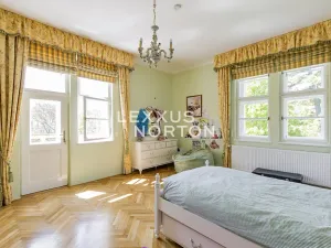 Pronájem vily, Praha - Střešovice, Malá, 386 m2