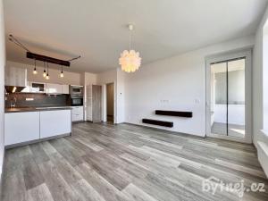 Pronájem bytu 2+kk, Olomouc - Slavonín, Topolová, 57 m2