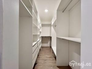 Pronájem bytu 2+kk, Olomouc - Slavonín, Topolová, 57 m2