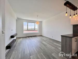Pronájem bytu 2+kk, Olomouc - Slavonín, Topolová, 57 m2