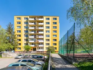 Prodej bytu 2+1, Vsetín, Okružní, 54 m2