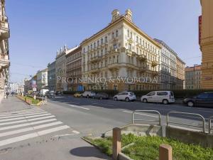 Pronájem obchodního prostoru, Praha - Nové Město, Tyršova, 32 m2