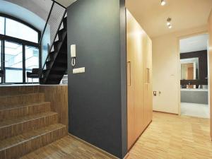 Pronájem bytu 2+kk, Praha - Karlín, Šaldova, 73 m2