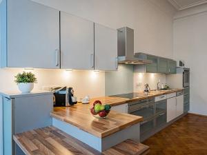 Pronájem bytu 2+1, Praha - Vinohrady, Italská, 110 m2