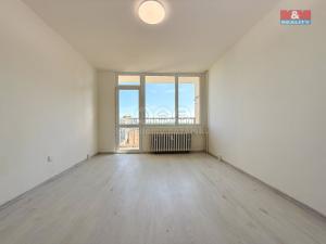 Prodej bytu 2+1, Chomutov, Bezručova, 56 m2