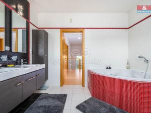Prodej rodinného domu, Praha - Pitkovice, Kozáková, 326 m2
