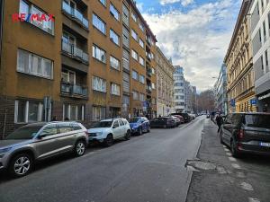 Pronájem bytu 1+kk, Praha - Smíchov, Bozděchova, 25 m2