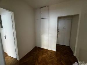 Pronájem bytu 2+1, Praha - Malá Strana, Šeříková, 50 m2