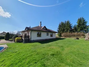 Prodej rodinného domu, Větrný Jeníkov, 600 m2