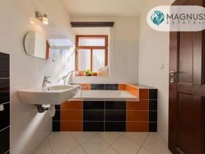 Prodej rodinného domu, Šternberk, Hlavní náměstí, 96 m2