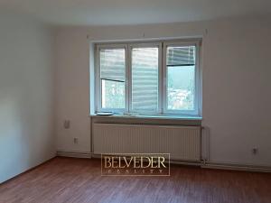 Pronájem bytu 3+1, Teplice, Pod Doubravkou, 70 m2