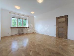 Pronájem bytu 1+1, Praha - Vršovice, Ruská, 54 m2