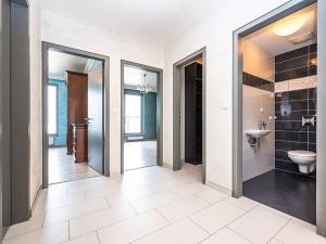 Pronájem bytu 3+kk, Praha - Vinohrady, Korunní, 96 m2