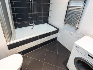 Pronájem bytu 3+kk, Praha - Vinohrady, Korunní, 96 m2