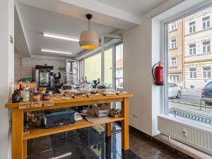 Pronájem obchodního prostoru, Praha - Vršovice, Rostovská, 109 m2
