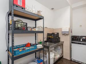 Pronájem obchodního prostoru, Praha - Vršovice, Rostovská, 109 m2