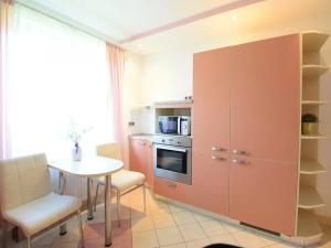 Prodej vícegeneračního domu, Králův Dvůr, 276 m2