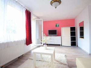 Prodej vícegeneračního domu, Králův Dvůr, 276 m2