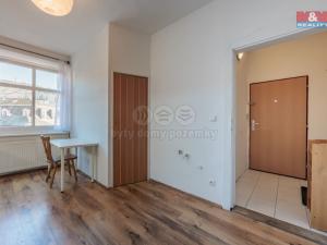 Pronájem bytu 1+1, Karlovy Vary - Drahovice, Vítězná, 44 m2