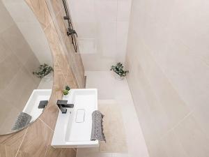 Prodej bytu 3+kk, Praha - Malešice, Káranská, 56 m2