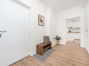 Prodej bytu 3+kk, Praha - Malešice, Káranská, 56 m2