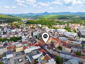 Pronájem bytu 2+1, Teplice, Školní, 101 m2