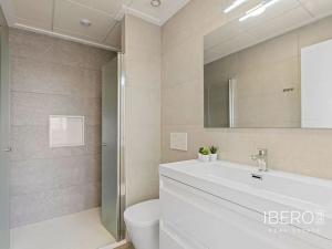 Prodej bytu 4+kk, Villamartín, Španělsko, 96 m2