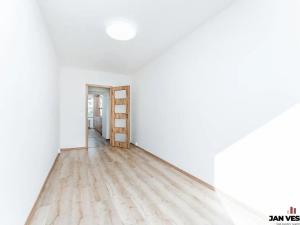 Prodej bytu 3+1, Praha - Chodov, Valentova, 65 m2