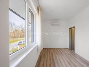 Prodej rodinného domu, Milovice, Lesní, 423 m2