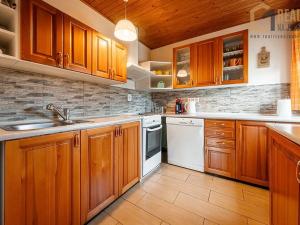 Prodej rodinného domu, Liberk, 150 m2