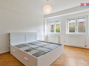 Pronájem bytu 2+1, Kladno, Vítězná, 64 m2