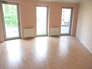 Pronájem obchodního prostoru, Praha - Hostivař, Bratislavská, 30 m2