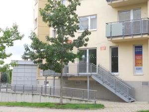 Pronájem obchodního prostoru, Praha - Hostivař, Bratislavská, 30 m2