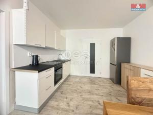 Pronájem bytu 3+kk, Liberec, Nádvorní, 69 m2