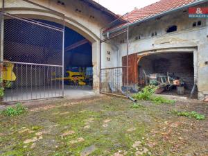 Prodej rodinného domu, Černiv, 320 m2