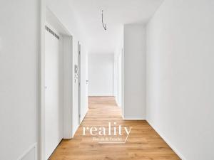Prodej bytu 4+kk, Znojmo, Jarošova, 110 m2