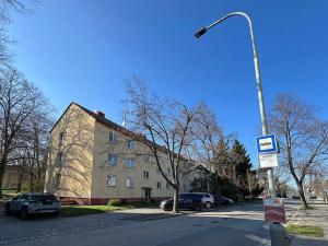 Prodej bytu 3+kk, Praha - Prosek, Letňanská, 77 m2