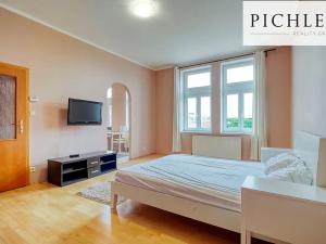 Pronájem bytu 2+kk, Plzeň, sady 5. května, 46 m2
