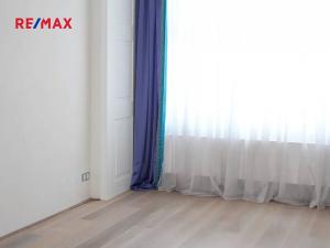 Pronájem bytu 3+1, Praha - Vinohrady, Vinohradská, 105 m2