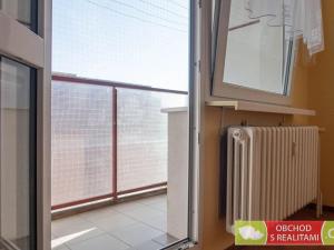 Pronájem bytu 2+kk, Praha - Černý Most, Trytova, 33 m2